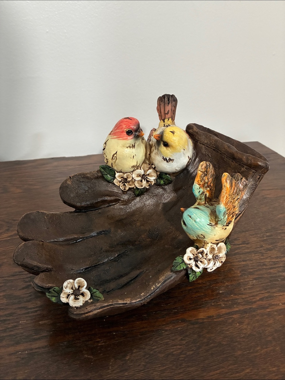 NWT- Decorative Birds Garden Glove
